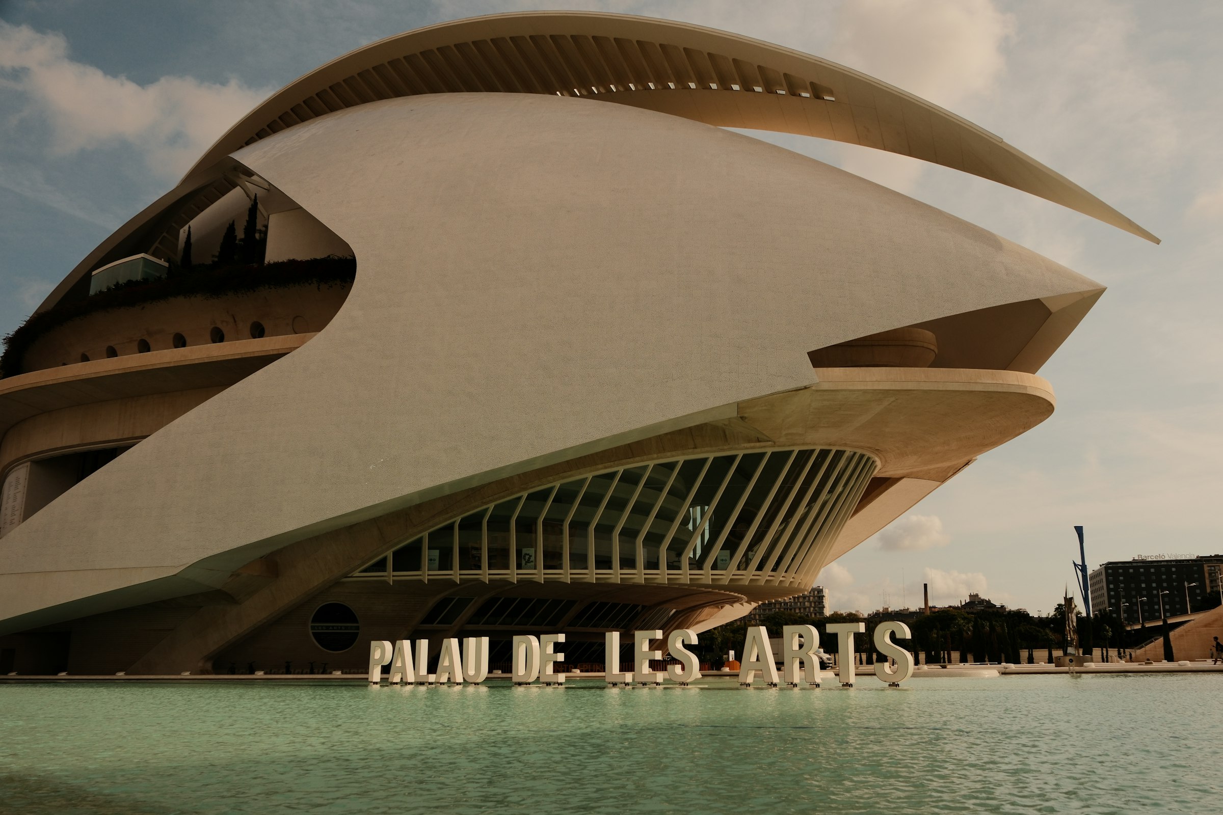 Building in the Ciutat de les Arts i les Ciències area of València